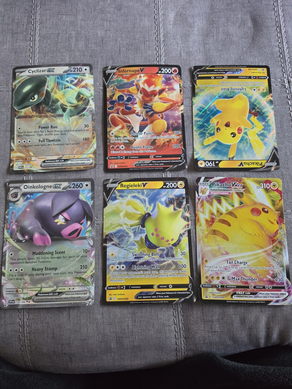 Pokemon Jumbo Cards. 6 Pcs.